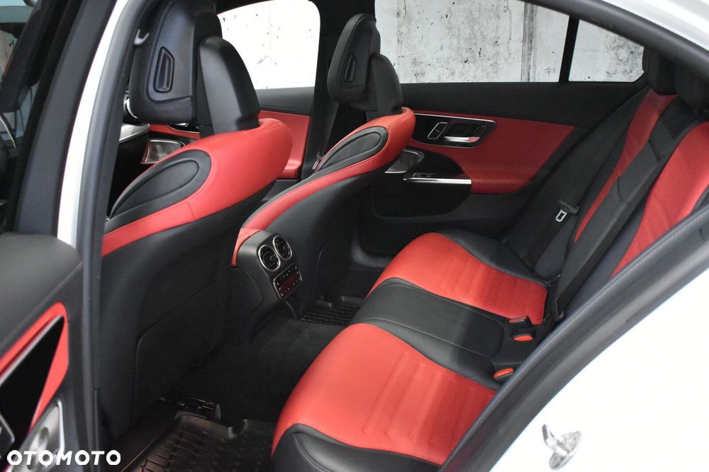 Mercedes-Benz Klasa C - 19