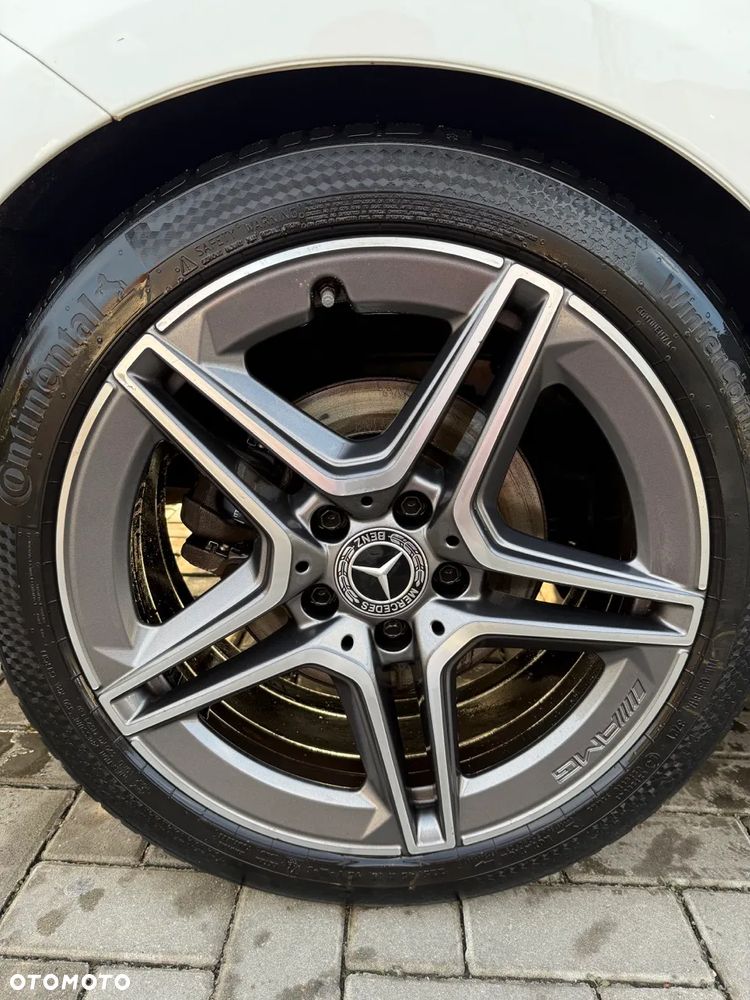 Mercedes-Benz CLA 180 AMG Line 7G-DCT - 24