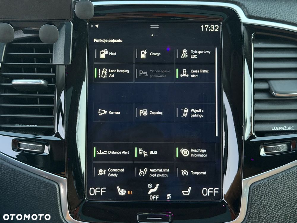 Volvo XC 90 - 20