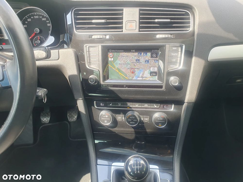 Volkswagen Golf 1.6 BlueTDI Cup - 9