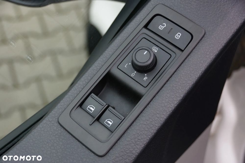 Volkswagen Transporter - 20