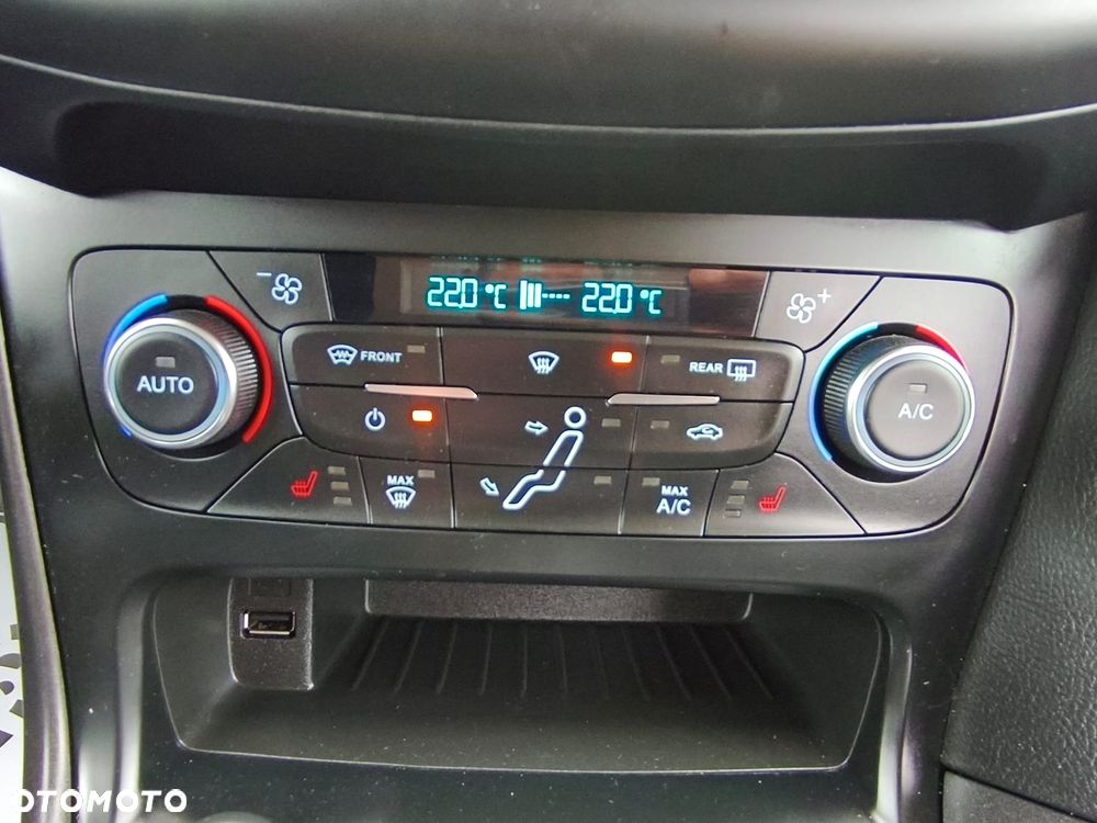 Ford Focus 1.5 TDCi DPF Start-Stopp-System Titanium - 30