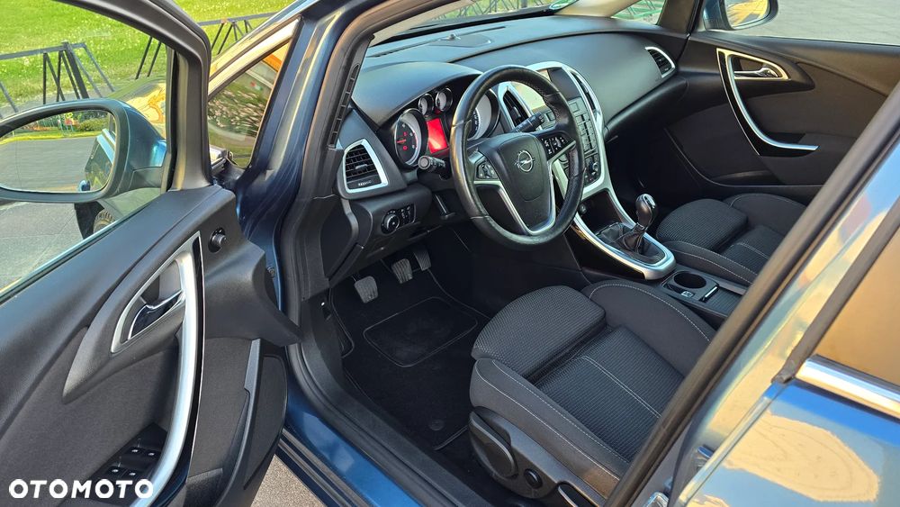 Opel Astra - 9