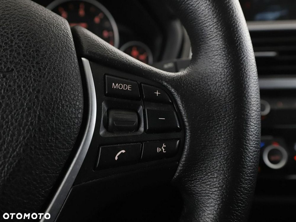 BMW Seria 3 320d Advantage - 30