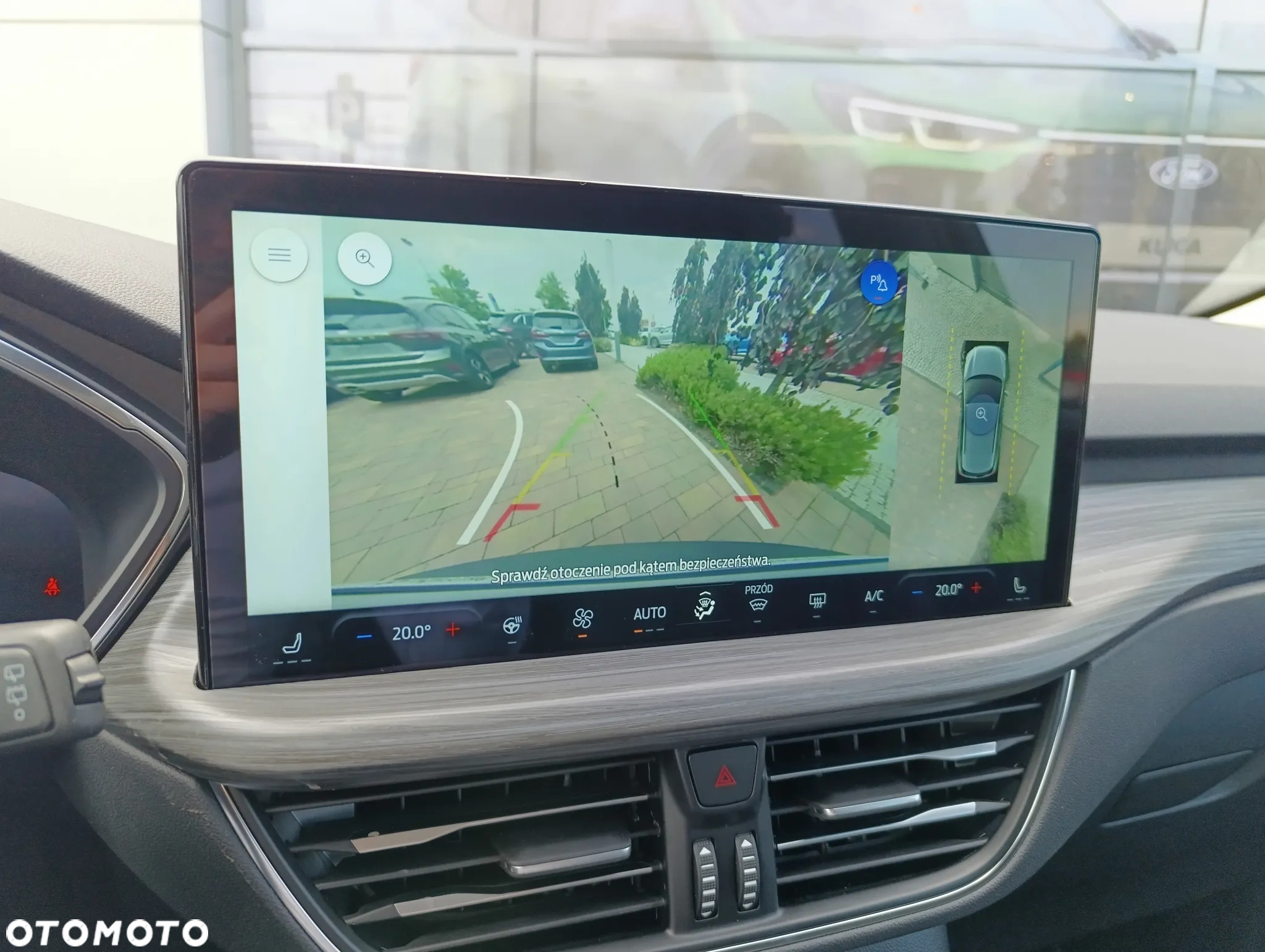 Ford Kuga - 14