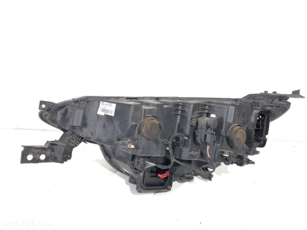 REFLEKTOR PRAWY PRZÓD LED  RENAULT MEGANE IV liftback (B9A/M/N_) 2015 - 2022 1.6 TCe 205 (B9MV) 151 - 7
