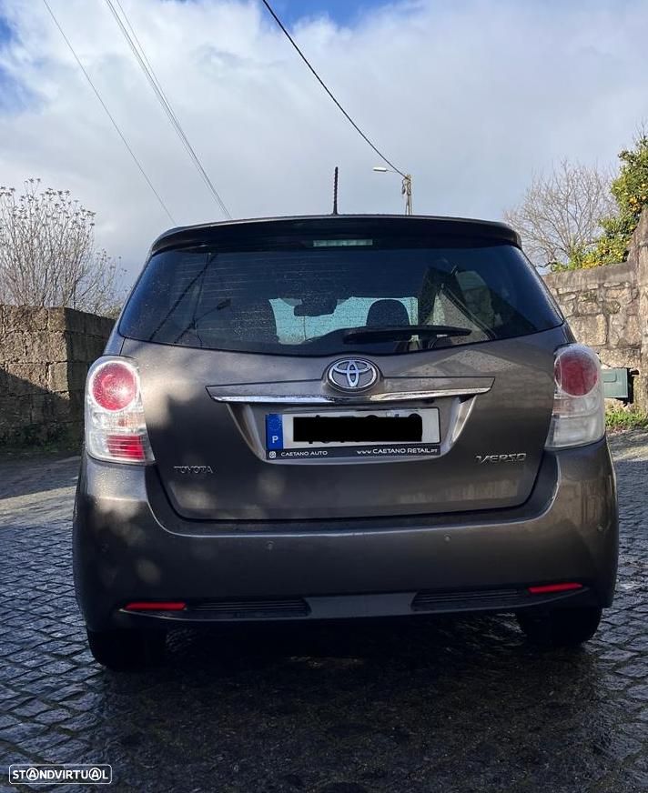 Toyota Verso 1.6 D-4D Comfort+GPS - 2