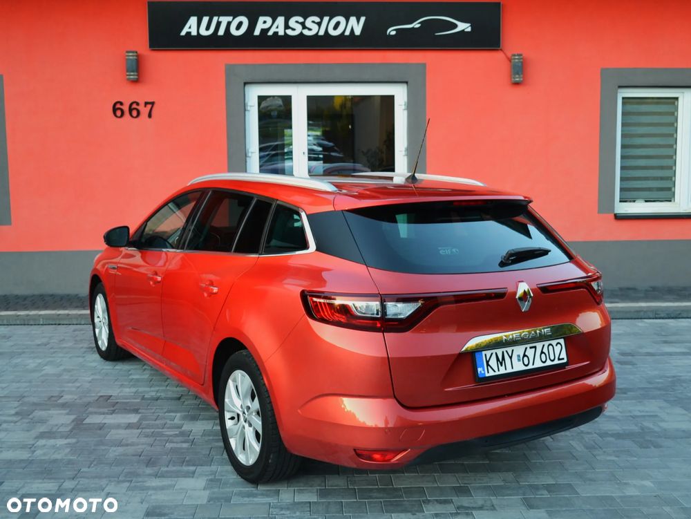 Renault Megane 2018 photo 2