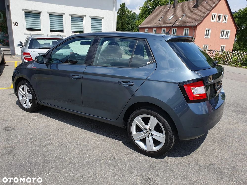Skoda Fabia 1.0 MPI Cool Edition - 5