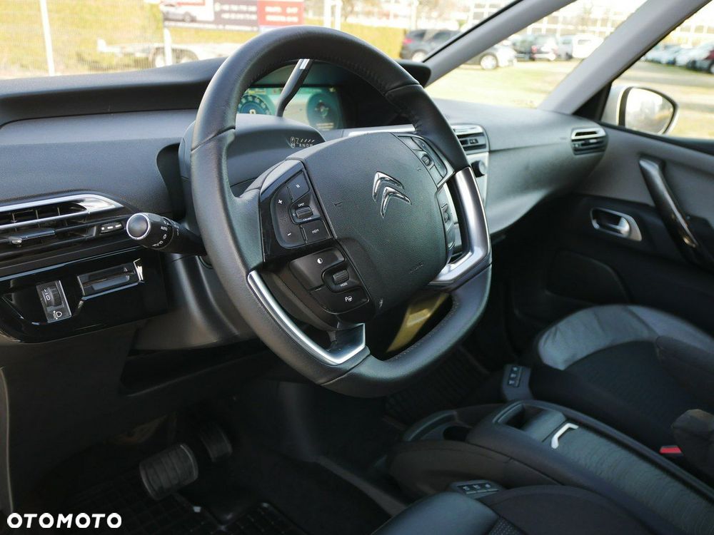 Citroën C4 Grand Picasso - 11