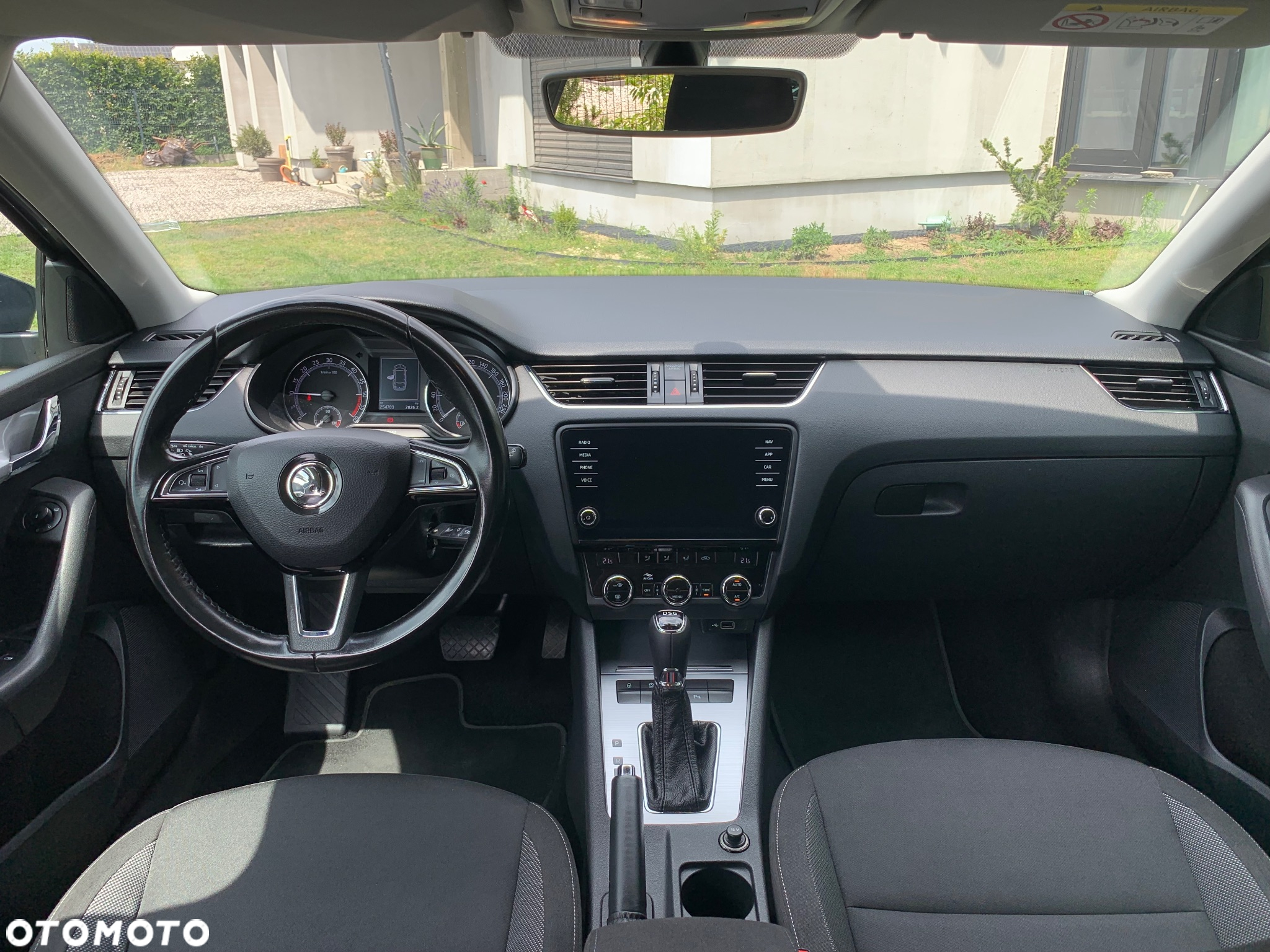 Skoda Octavia Combi 1.6 TDI DSG Ambition - 2