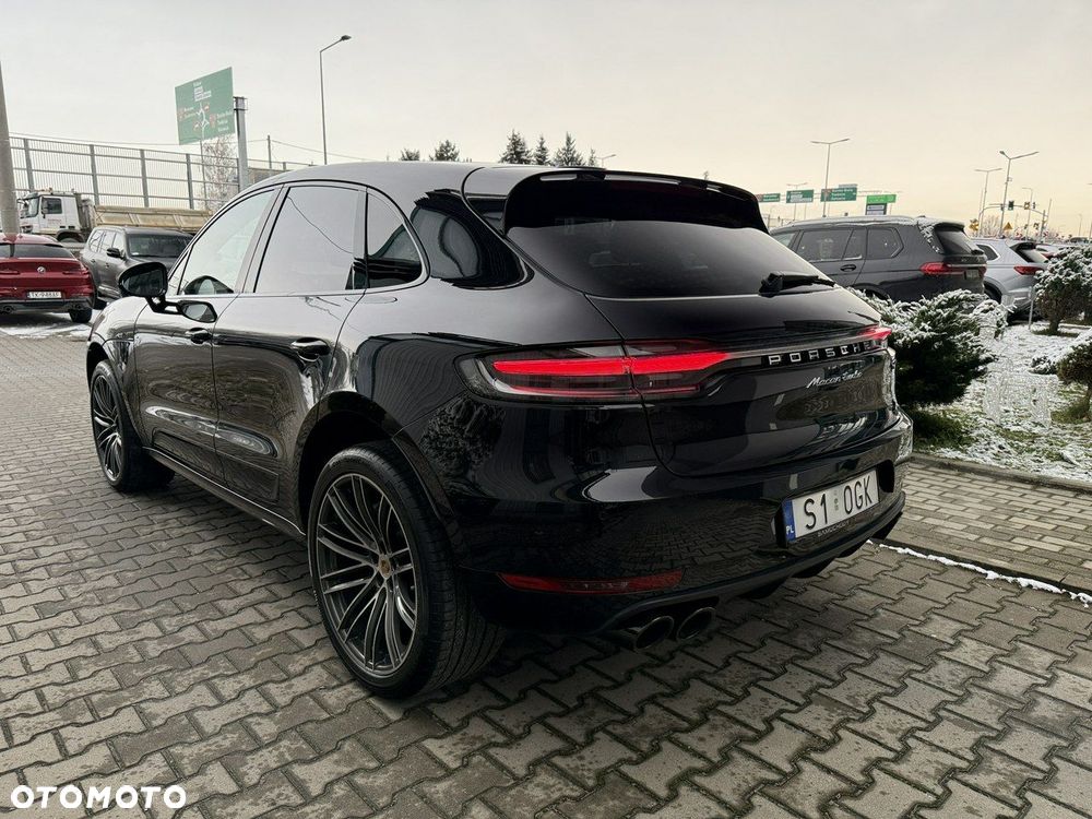 Porsche Macan - 9