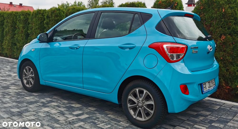 Hyundai i10 1.2 Fifa World Cup Edition - 20