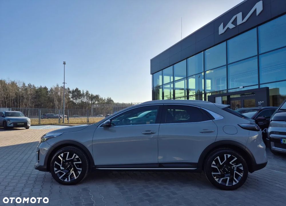 Kia XCeed 1.6 T-GDI Tribute DCT - 4
