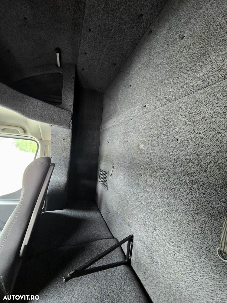 Renault Master - 11