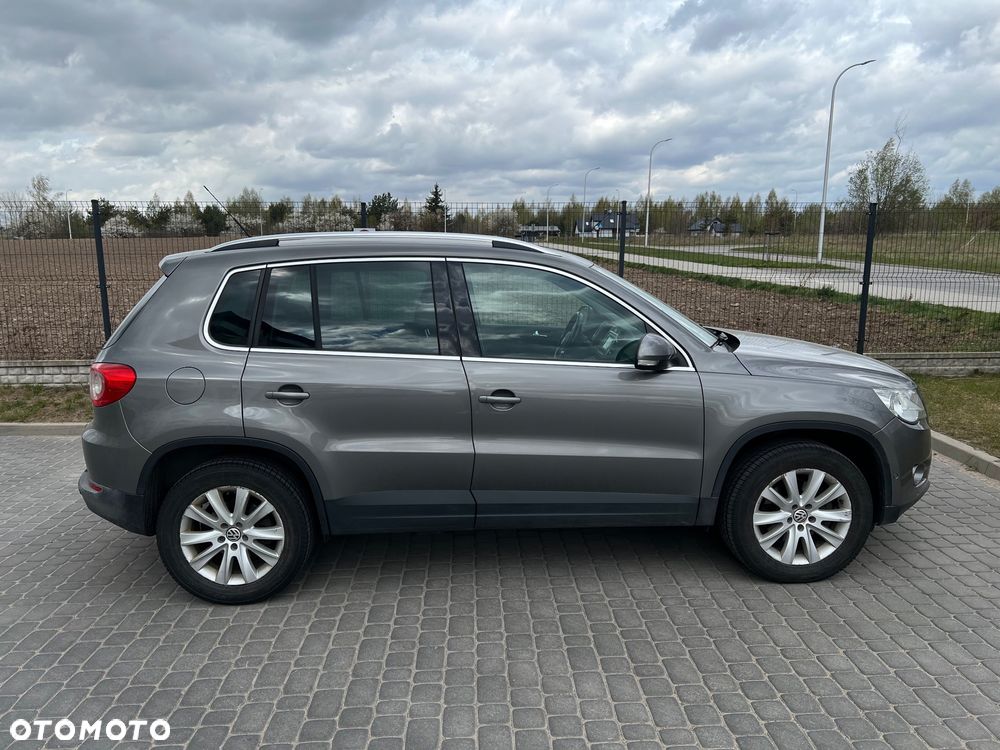 Volkswagen Tiguan 2.0 TDI DPF 4Motion DSG Sport & Style - 2