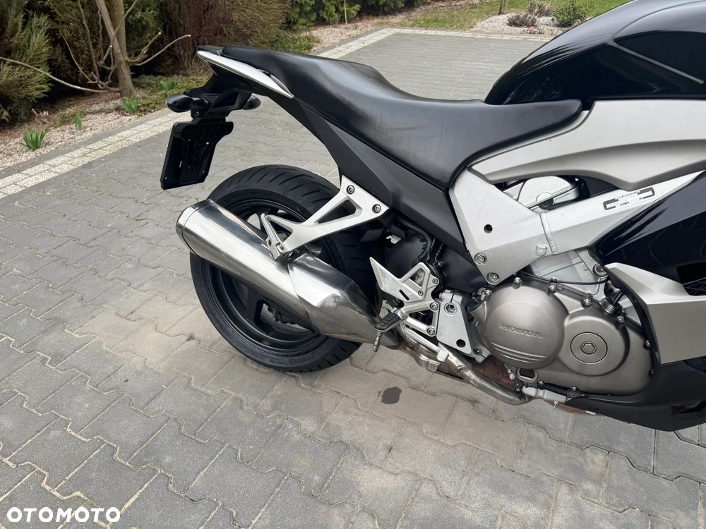 Honda VFR - 7