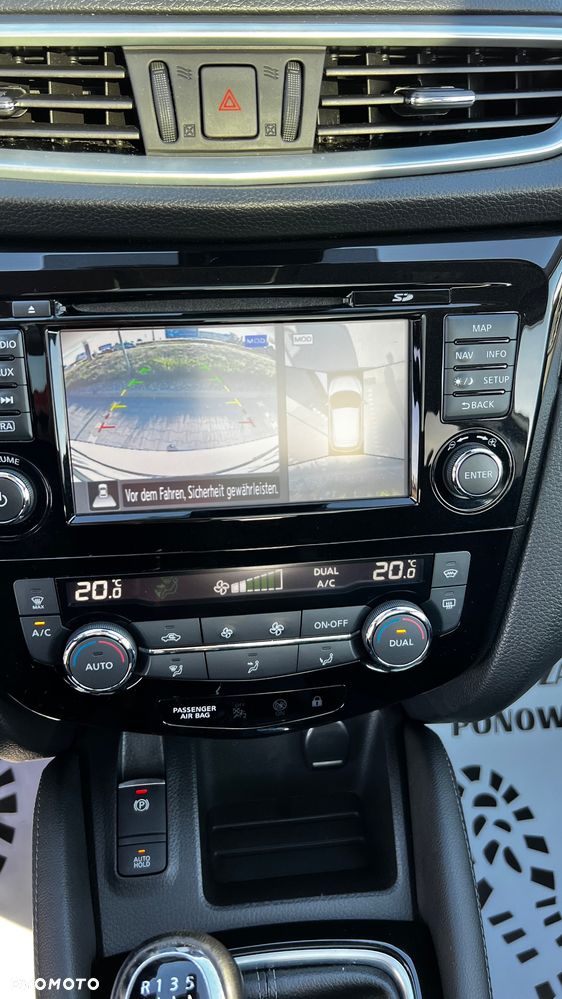 Nissan Qashqai 1.6 DIG-T N-Connecta - 36
