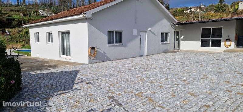 Moradia V3 Térrea com terreno - Grande imagem: 2/12