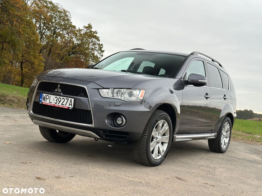 Mitsubishi Outlander 2.0 Intense + 2WD EU5 CVT - 31