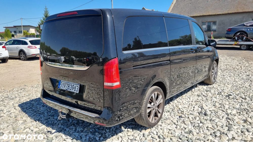 Mercedes-Benz Klasa V 250 (BlueTEC) d extralang 7G-TRONIC - 16