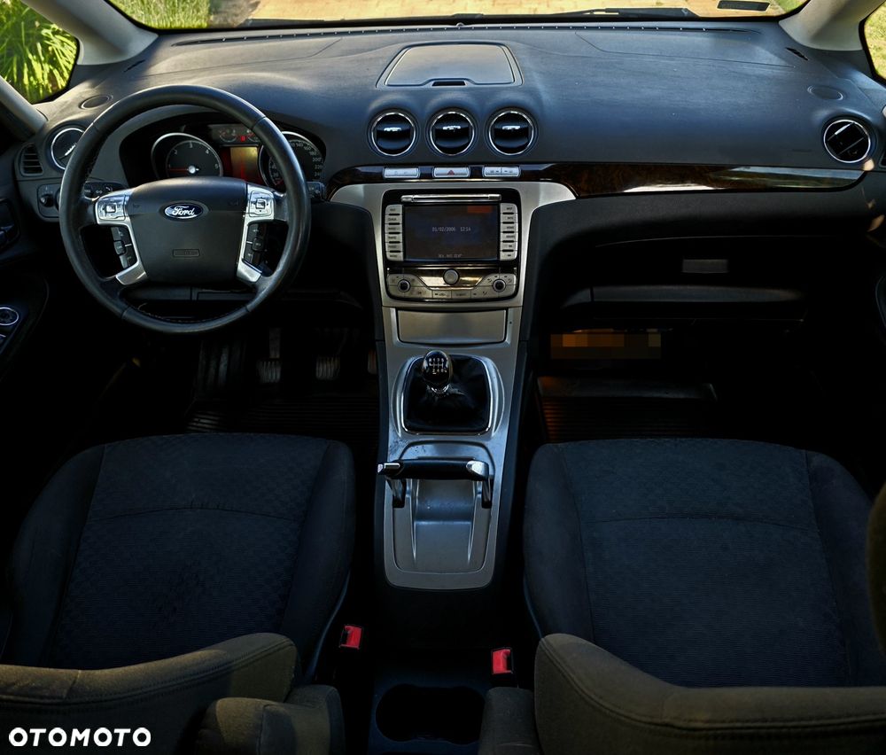 Ford Galaxy - 5