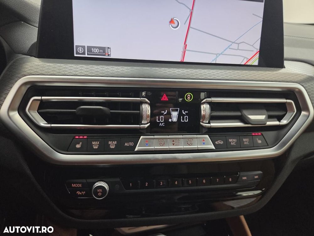 BMW X4 M M40i AT MHEV - 11