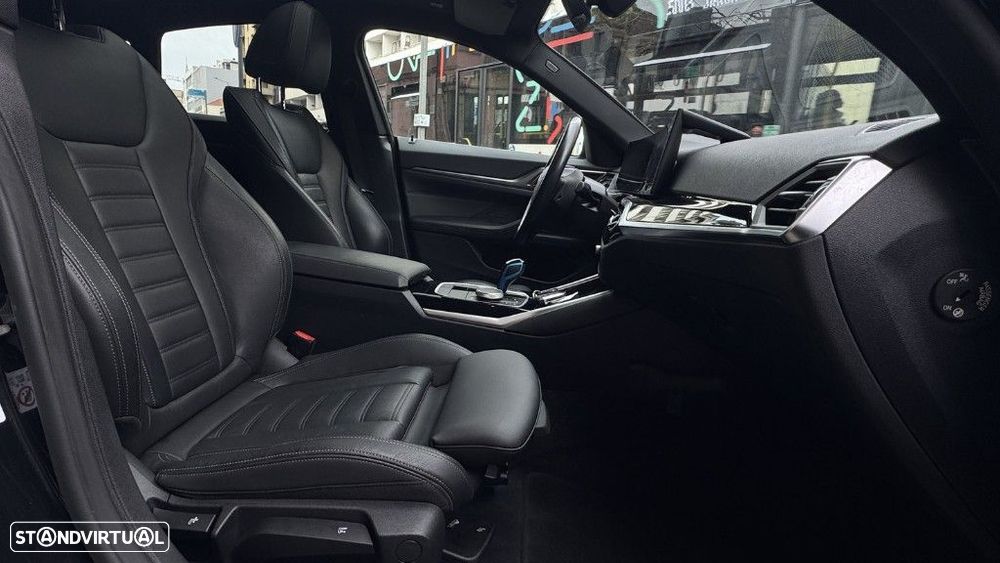 BMW i4 eDrive40 - 21