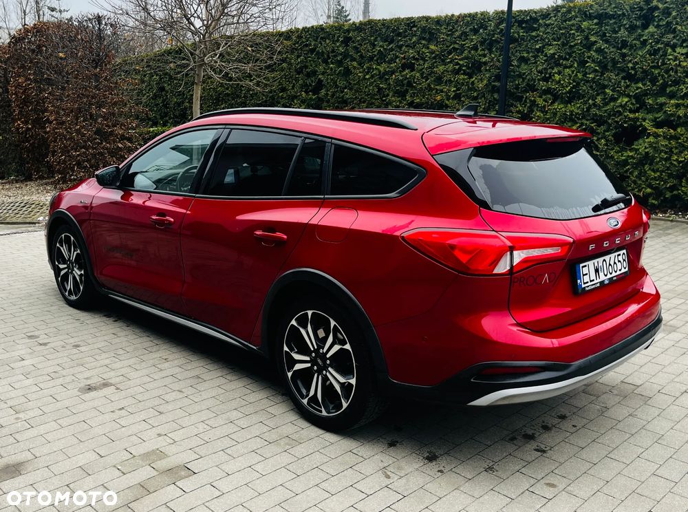 Ford Focus 1.0 EcoBoost mHEV Active X - 11