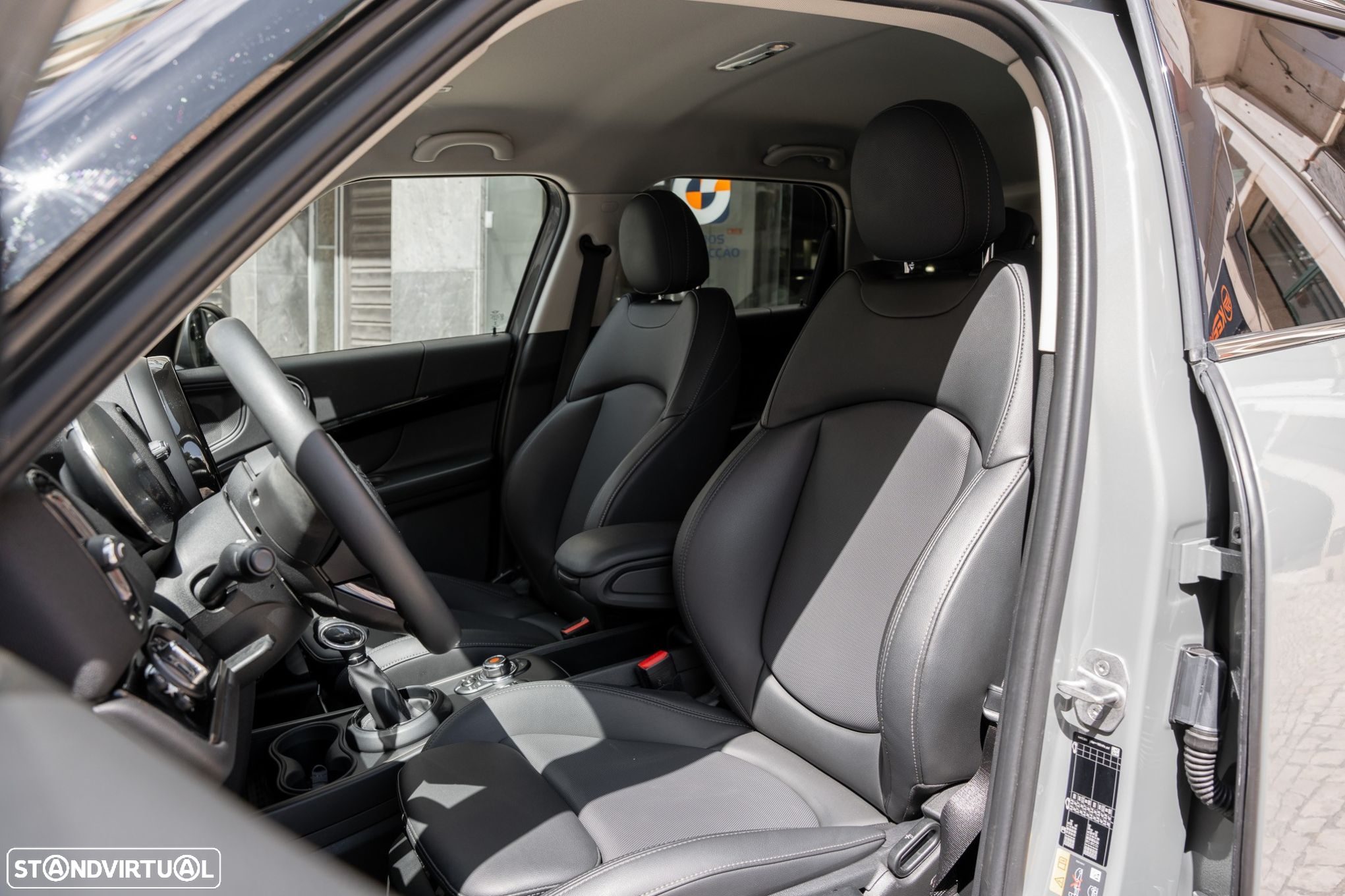 MINI Countryman Cooper SE ALL4 Auto - 31