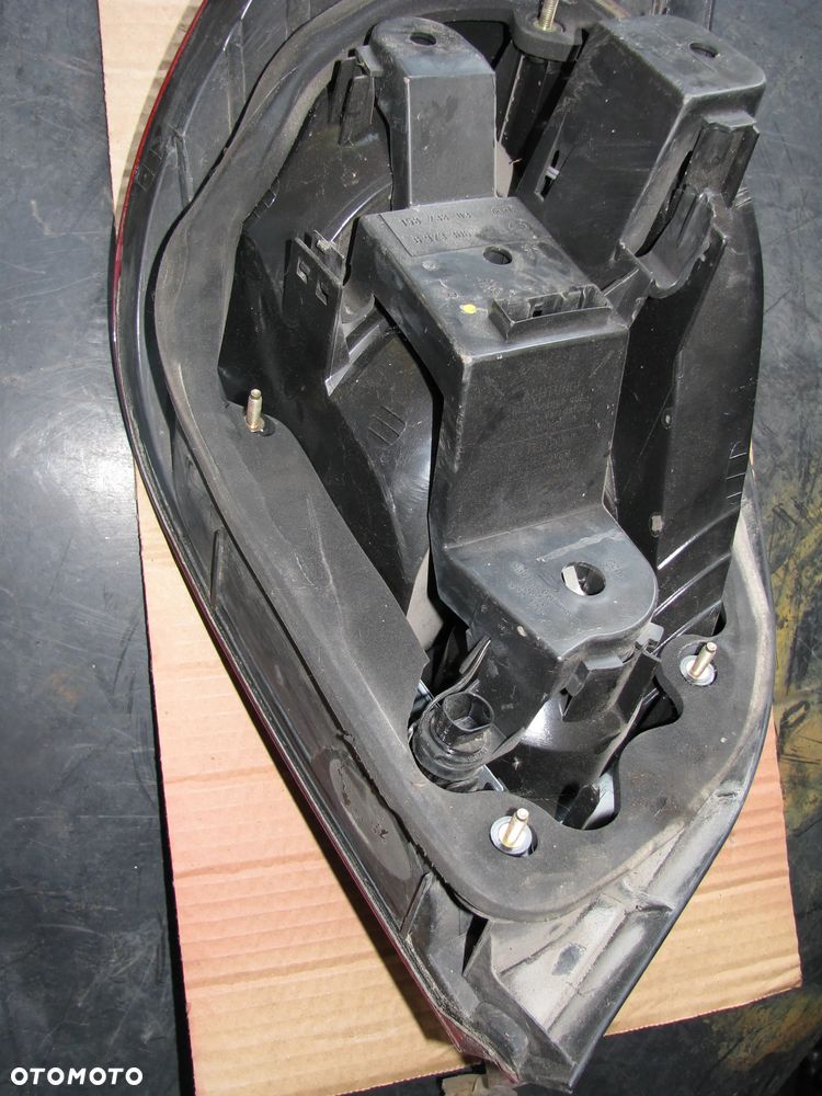 BMW E60 Lampa tył tylna prawa - 5