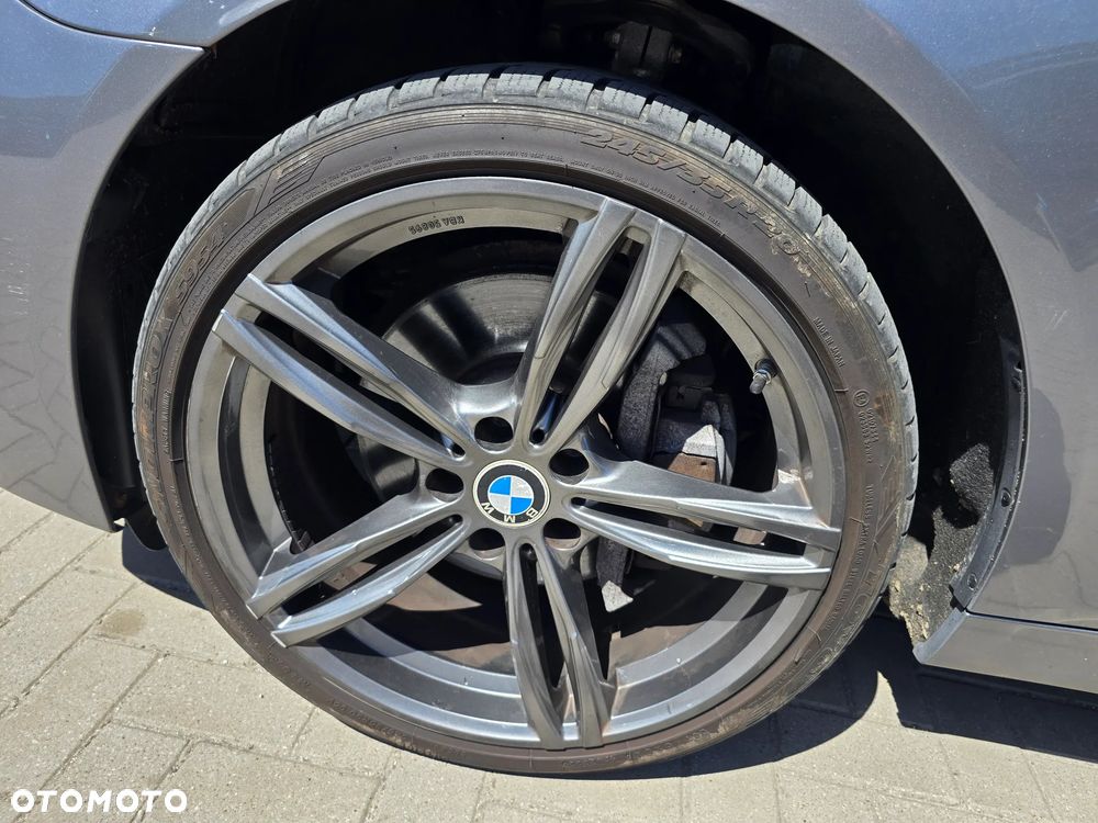 BMW Seria 5 - 17