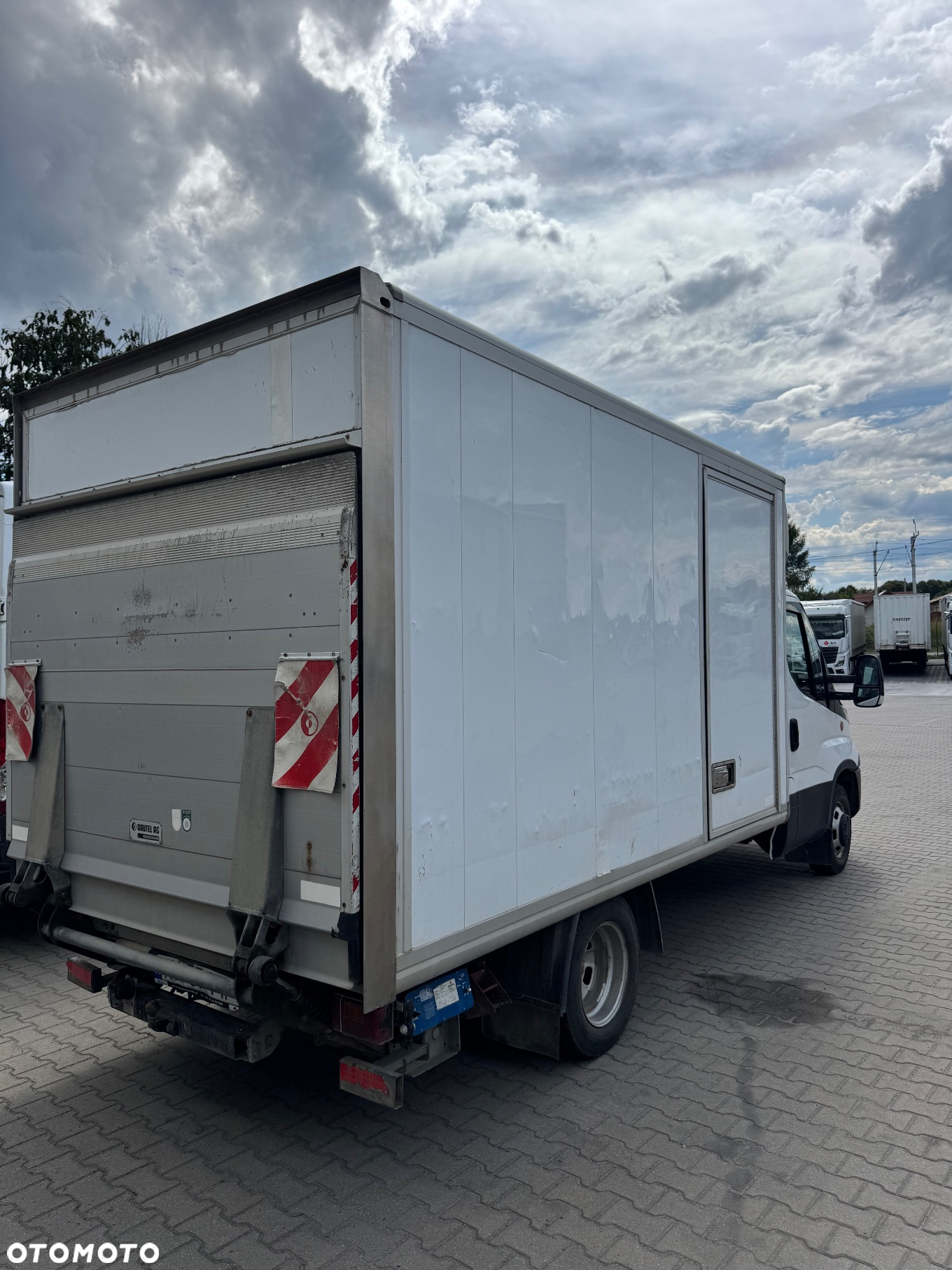 Iveco 35C17 BLIZNIAK BEZ ADBLU EURO5 WINDA - 6