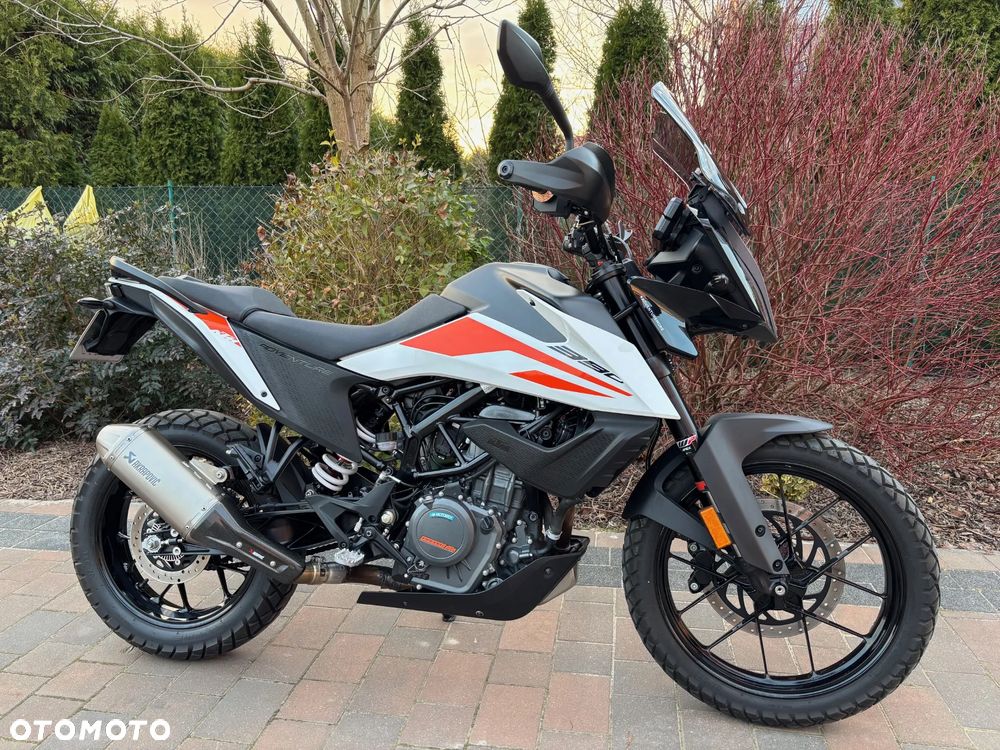 KTM Adventure - 10