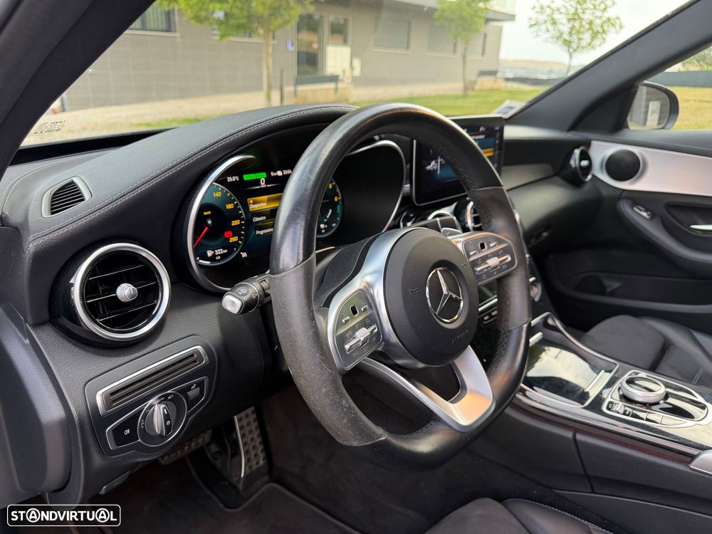 Mercedes-Benz C 300 de AMG Line - 18