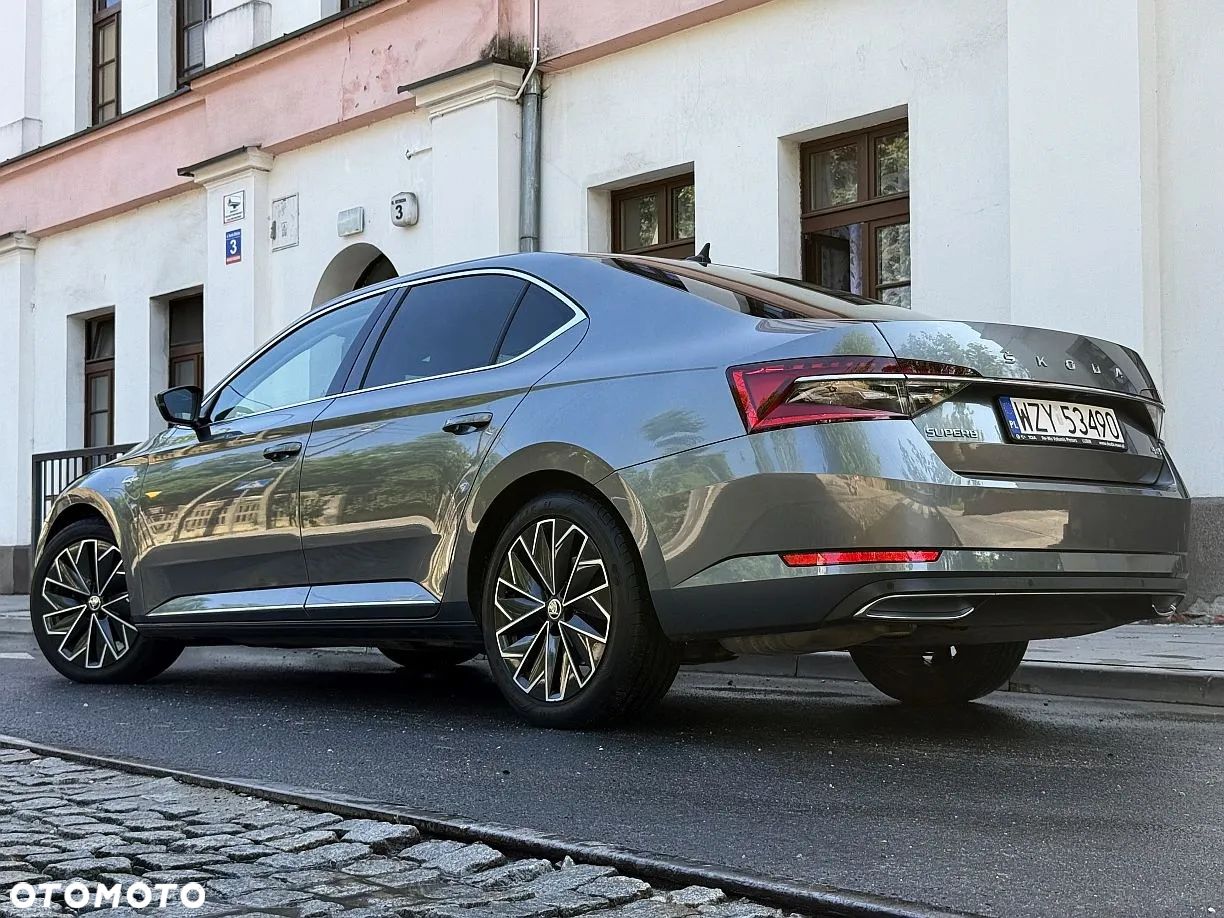 Skoda Superb 2.0 TDI SCR 4x4 L&K DSG - 1