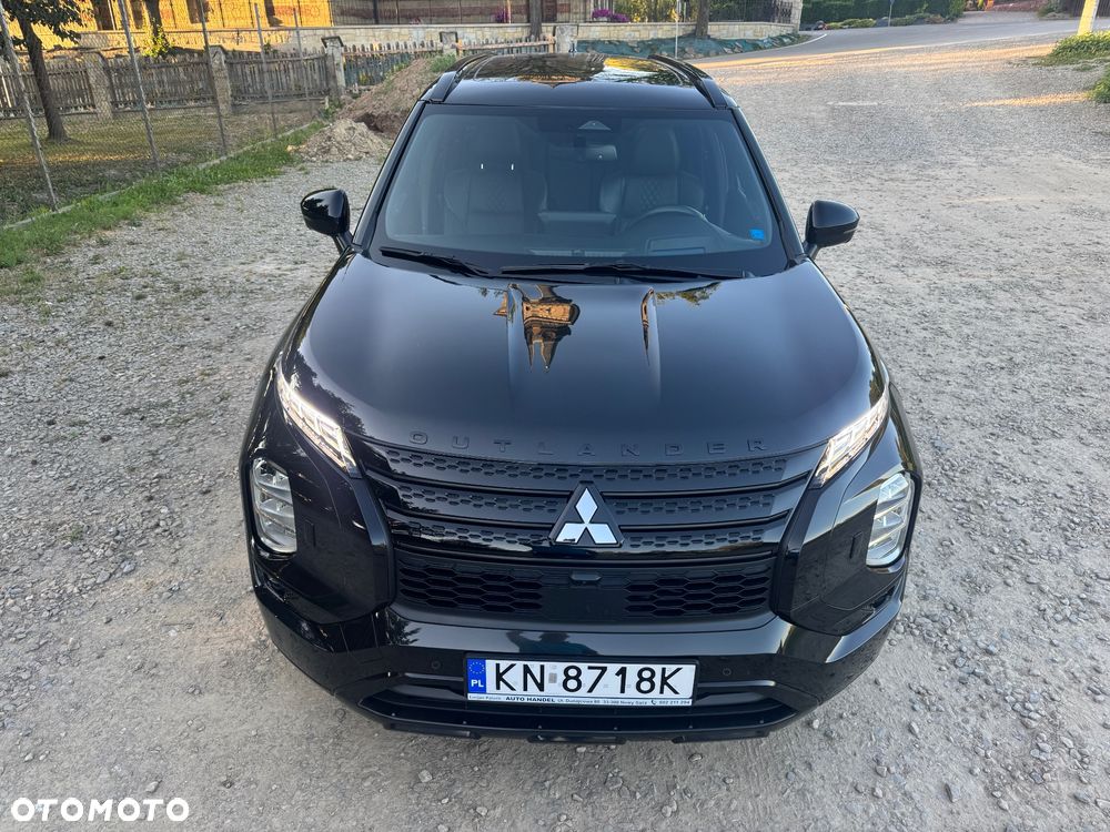 Mitsubishi Outlander 2.4 4WD Select - 3