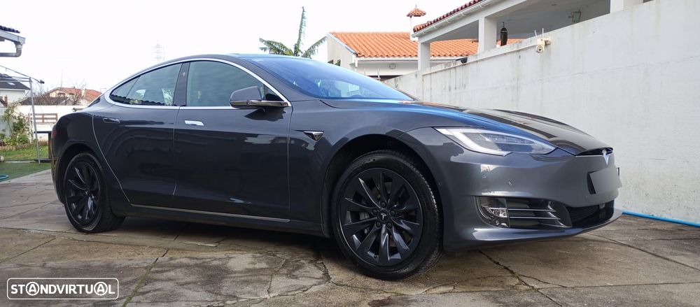 Tesla Model S
