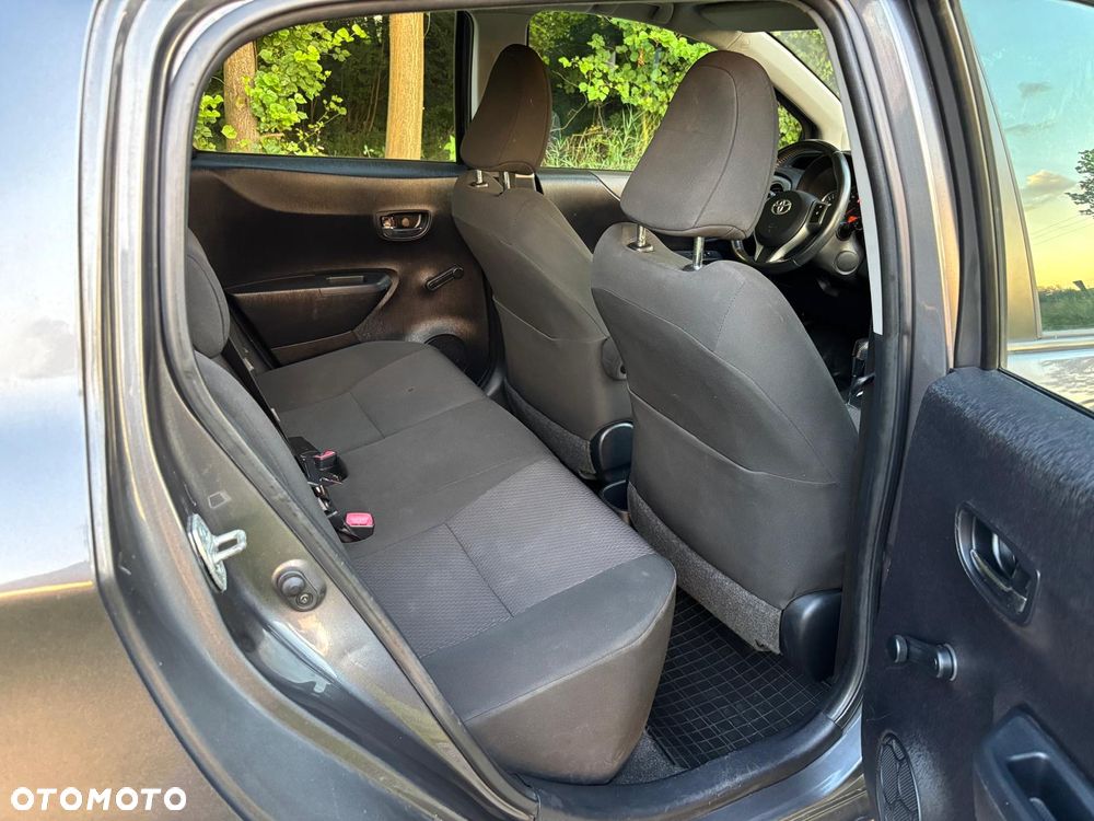 Toyota Yaris 1.33 VVT-i Multi Mode Executive - 11