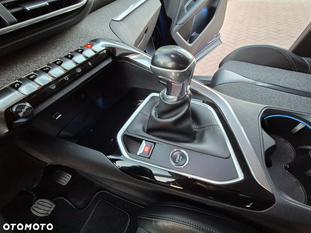 Peugeot 3008 BlueHDi 130 Stop & Start Allure - 31