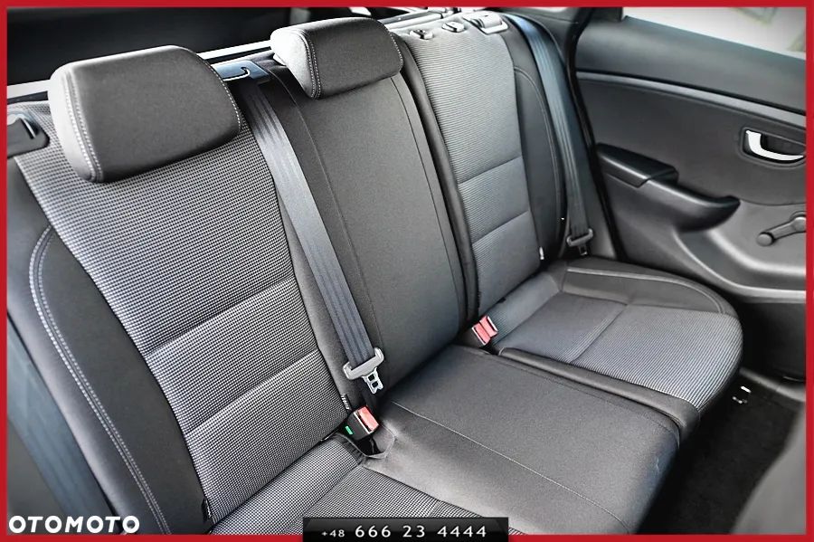 Hyundai i30 1.4 CRDi Trend - 24