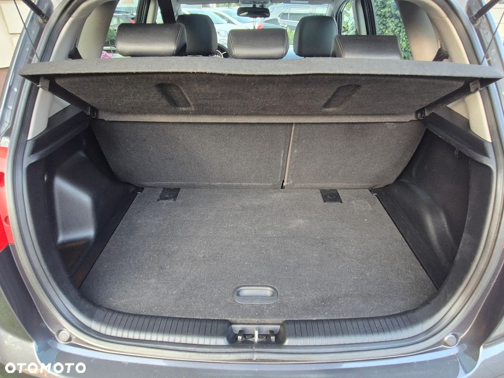 Kia Venga 1.4 M - 22