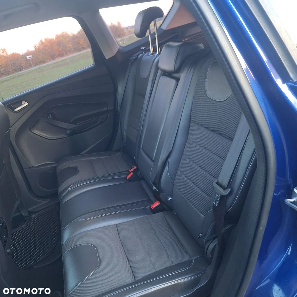 Ford Kuga - 21