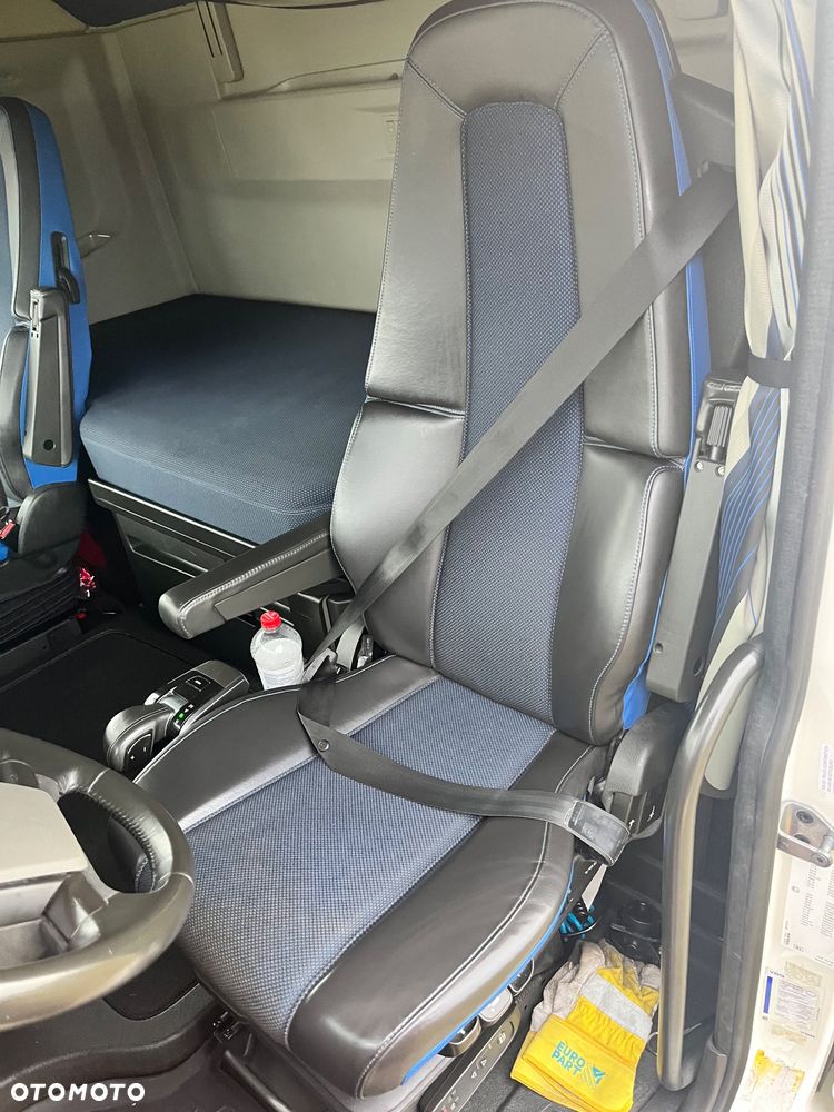 Volvo FH 500 XL NEW / FULL LED / ACC / I-COLL /  Navi TomTom / z Niemiec / Super stan - 23