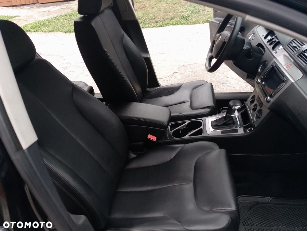 Volkswagen Passat 2.0 TSI Automatik Individual - 36