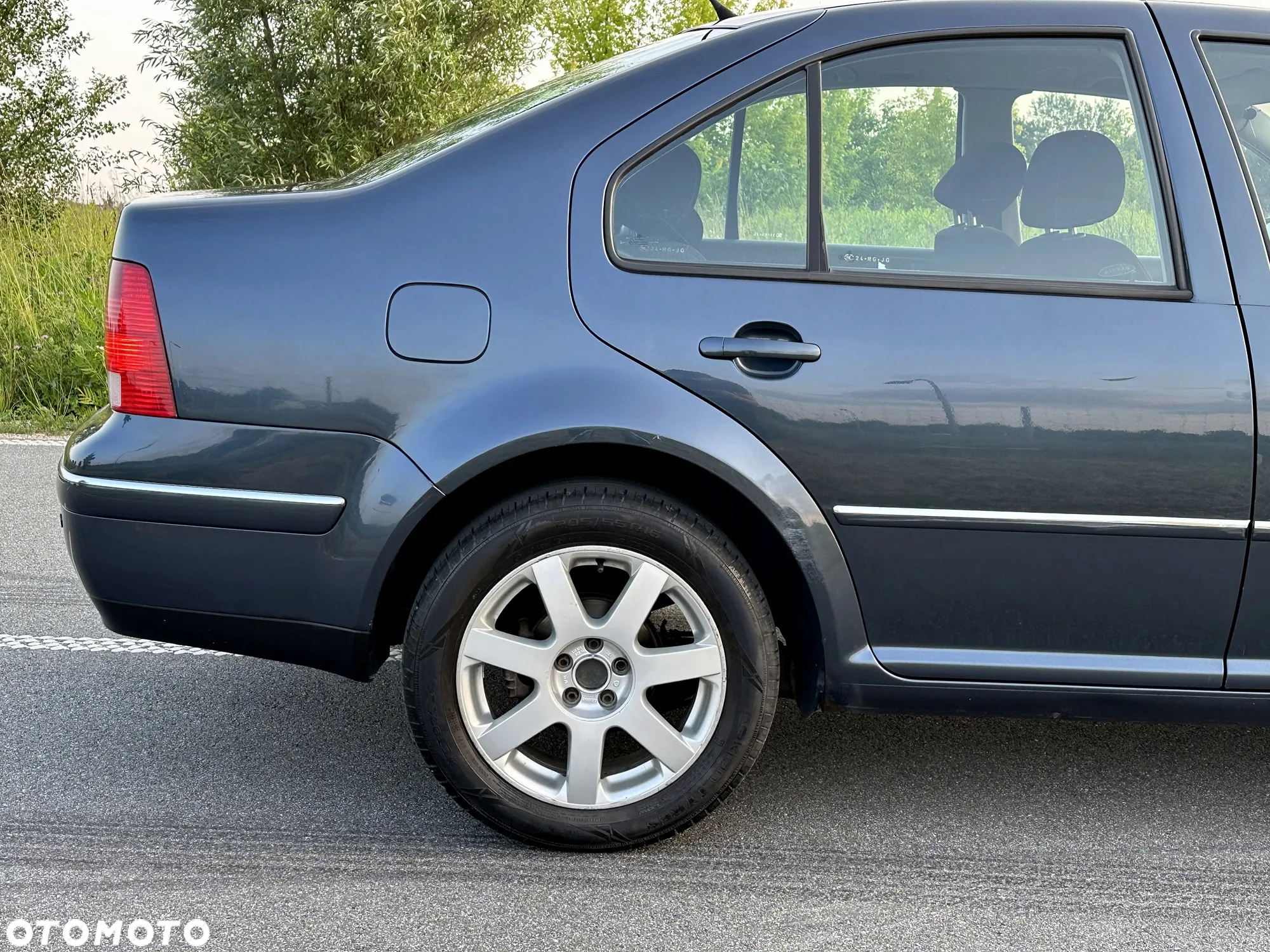Volkswagen Bora Variant 1.9 TDI Highline - 5