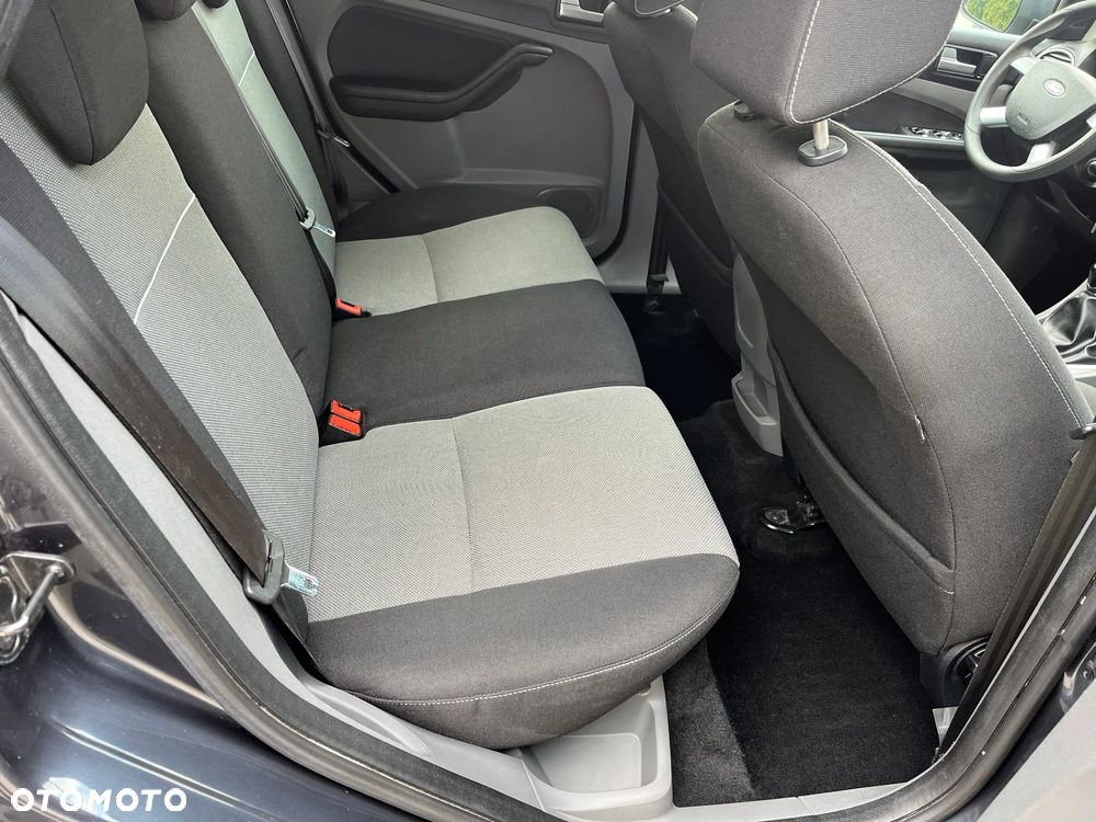 Ford Focus 1.6 TDCi Titanium - 20