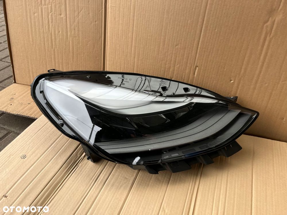 lampa prawa przednia tesla model 3 iii y lift kpl - 1