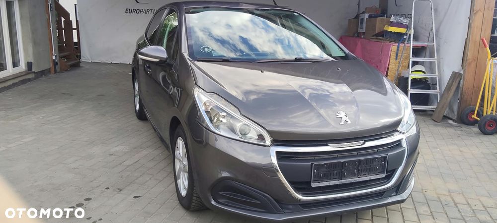 Peugeot 208 - 2