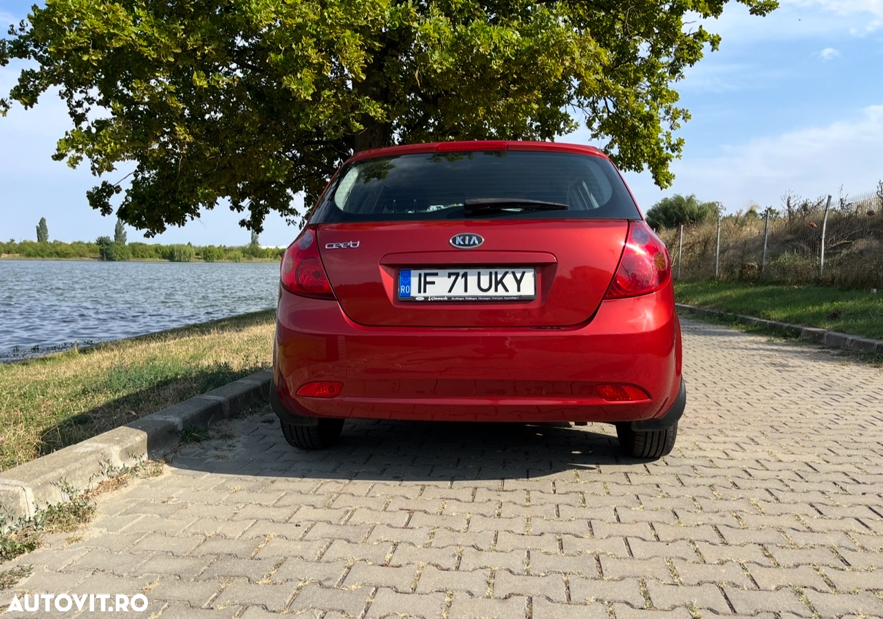 Kia Ceed Cee'd 1.4 GSL BEST - 5